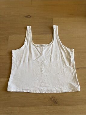 Old navy tank top